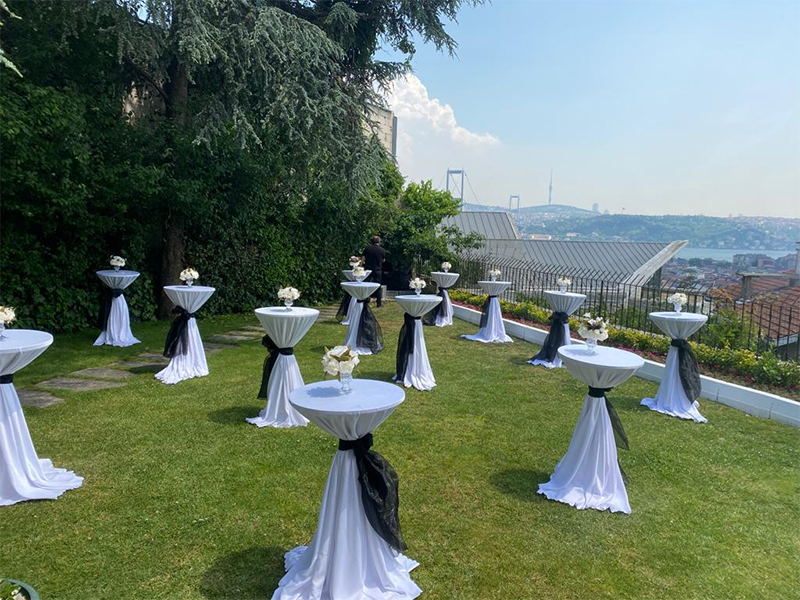Bayrampaşa Kokteyl Masası Kiralama | Bistro Masası Kiralama | Gökkuşağı Organizasyon